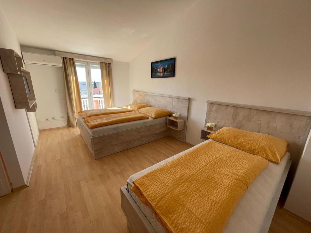 מדולין Villa Nikolina מראה חיצוני תמונה