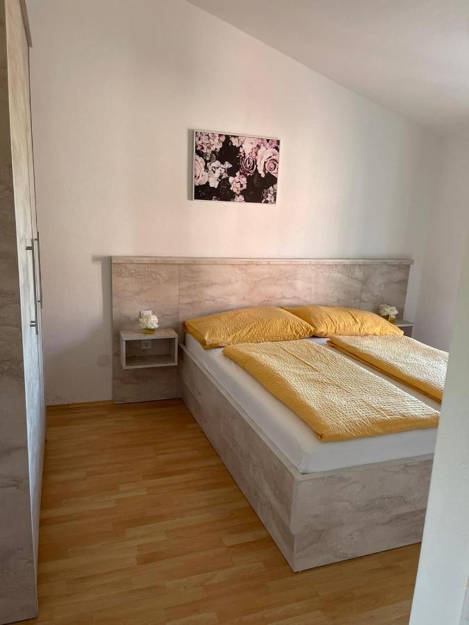 מדולין Villa Nikolina מראה חיצוני תמונה